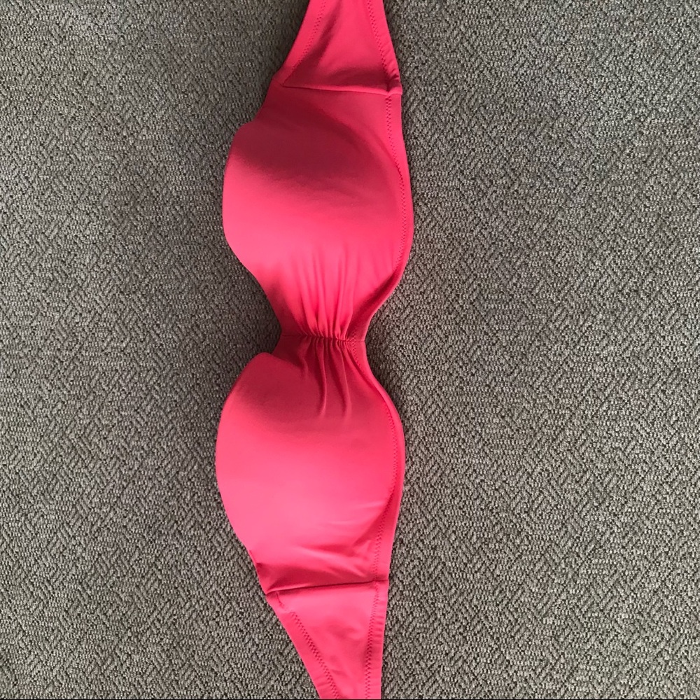 Pink VS Sz 34C bikini top pink